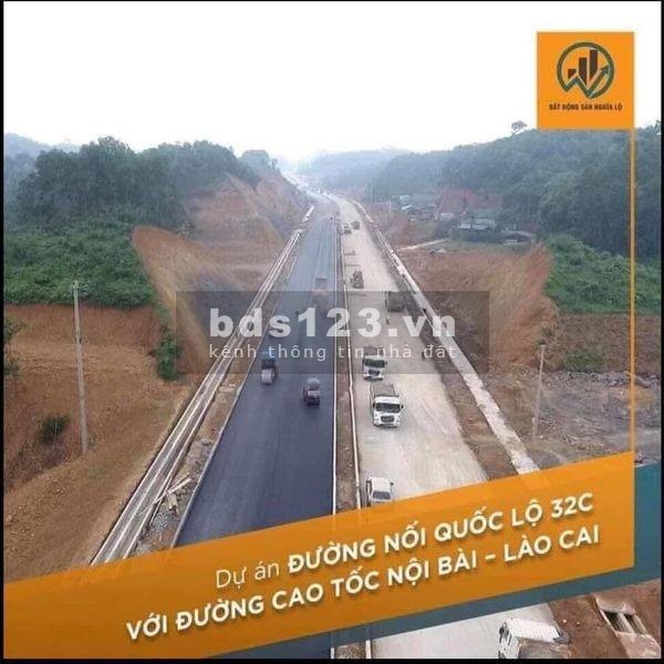 Chủ đầu tư!Cần bán. Đất nền đấu giá sổ riêng.Chợ Mường Lò. Diện tích 120m2.Mặt tiền 7,5. Kinh doanh, ô tô, vỉa hè