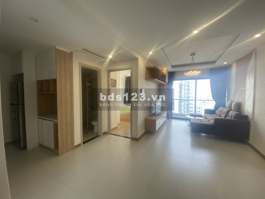 Cho thuê căn góc lầu cao 2 phòng ngủ diện tích lớn giá 16tr/tháng tại New City Thủ Thiêm 0909246874