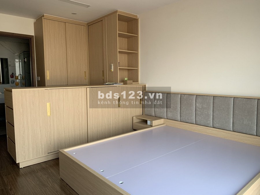 Bán căn S3 (3PN - 105m2) - Tất cả đều có view sông - Tầng trung - Full đồ mới giá 4,35 tỷ (100% GT)