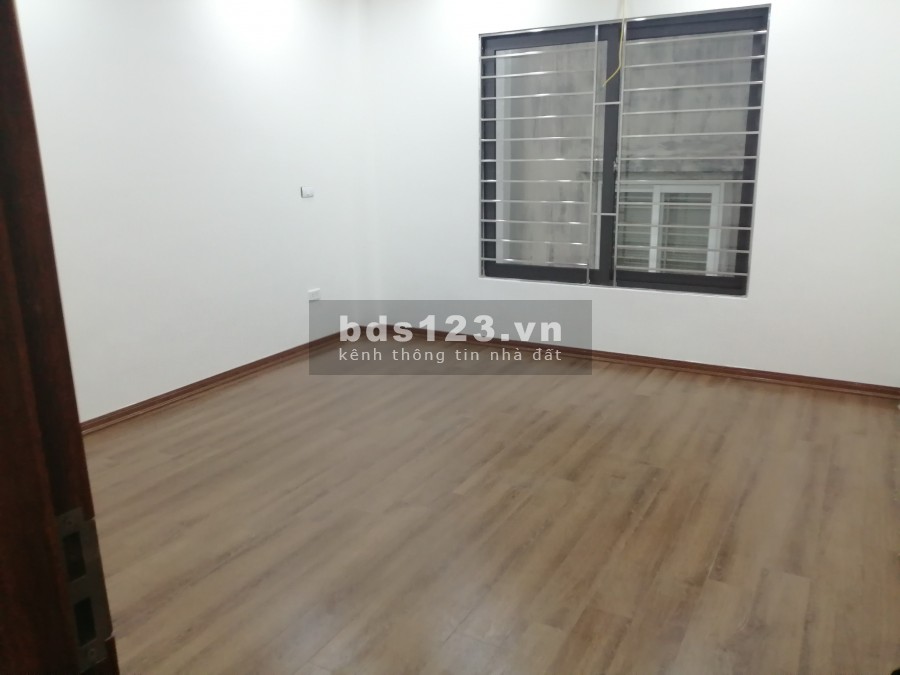 HẠ SỐC BÁN GẤP NHÀ MINH KHAI, GẦN PHỐ, KINH DOANH, DT 35M2, 5 TẦNG, GIÁ 3.7 TỶ