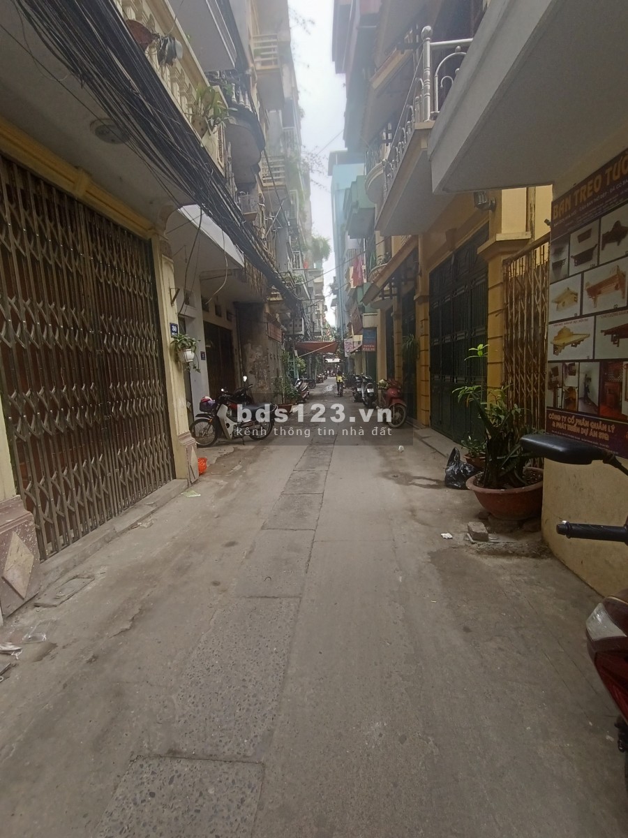 NHÀ ĐẸP, MẶT NGÕ KHƯƠNG TRUNG 4 TẦNG, 34M2, XE TẢI ĐỖ CỬA, 3.99TỶ