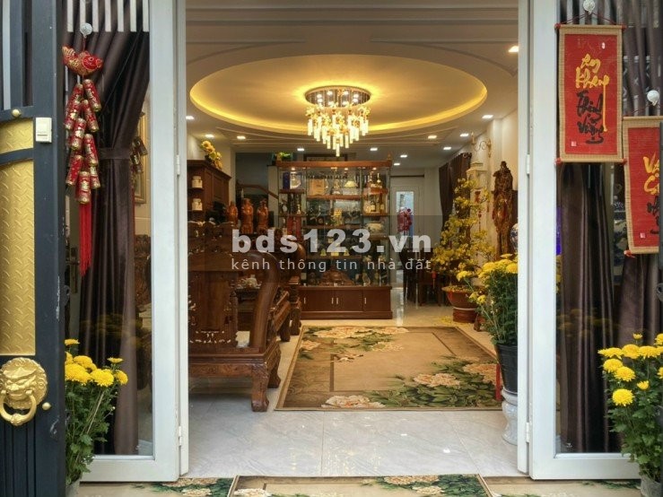 Bán nhà chính chủ đường Huỳnh Văn Bánh, phường 14, quận Phú Nhuận giá hời !!! Chỉ 8T