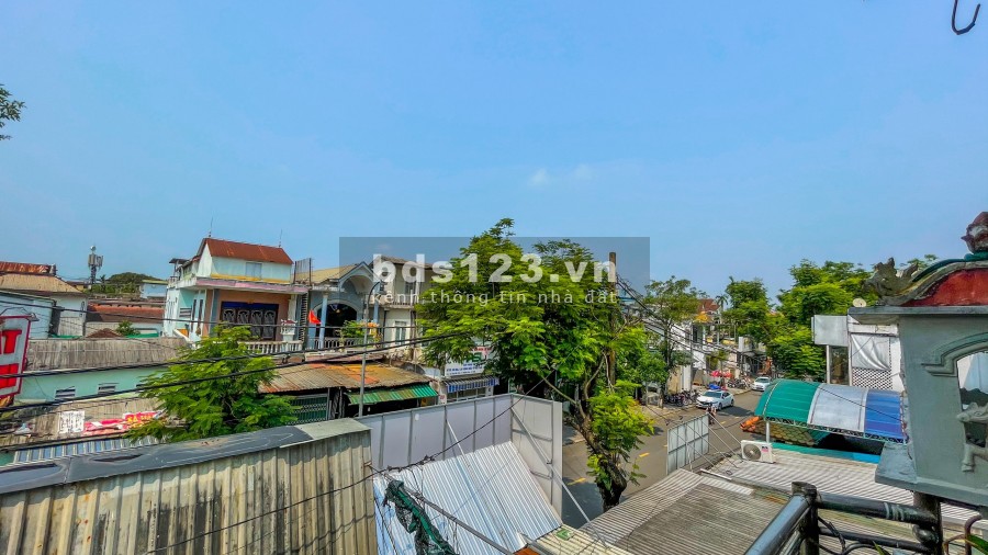 BÁN NHÀ MẶT TIỀN KINH DOANH ĐƯỜNG NGUYỄN TRÃI GIÁ CHỈ 5,X TỶ
