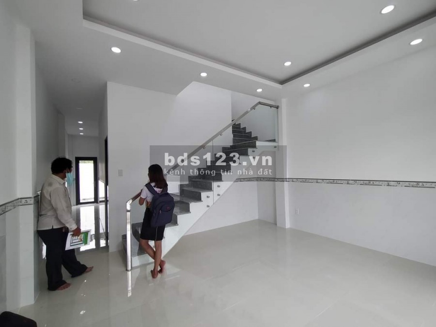 Bán nhà 1 lầu ở Đinh Đức Thiện, cách QL1A 2.9 km, 113m2, Shr
