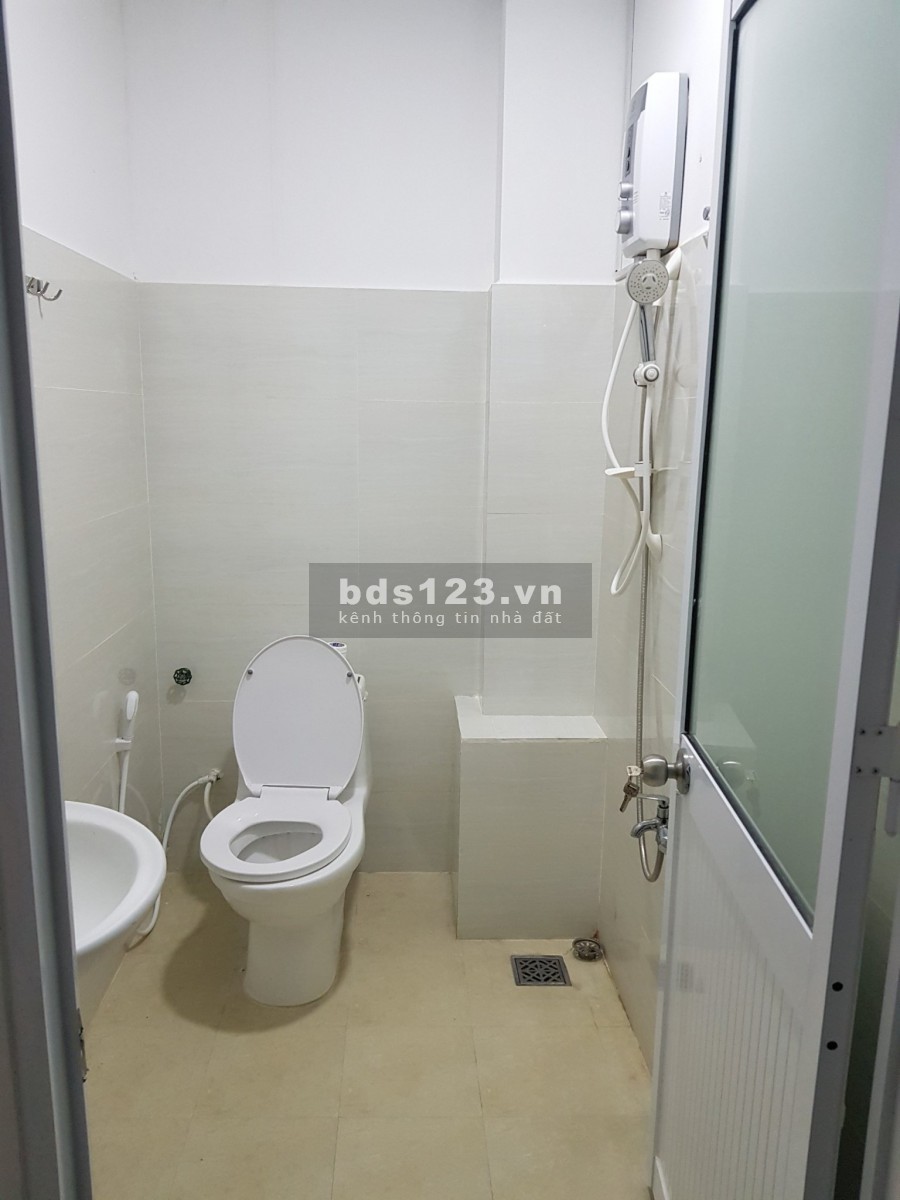Cho thuê căn hộ mini mới xây full nội thất, 30m2 cạnh sân vận động Hoa Lư, Đài Truyền hình Thành Phố Hồ Chí Minh, Quận 1 giá 6tr/tháng