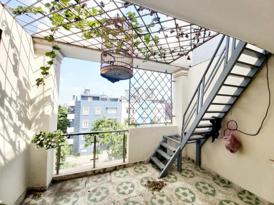 Bán nhà có View công viên 5 Lầu thiết kế đẹp xe hơi ngủ nhà giá 5.7 tỷ TL