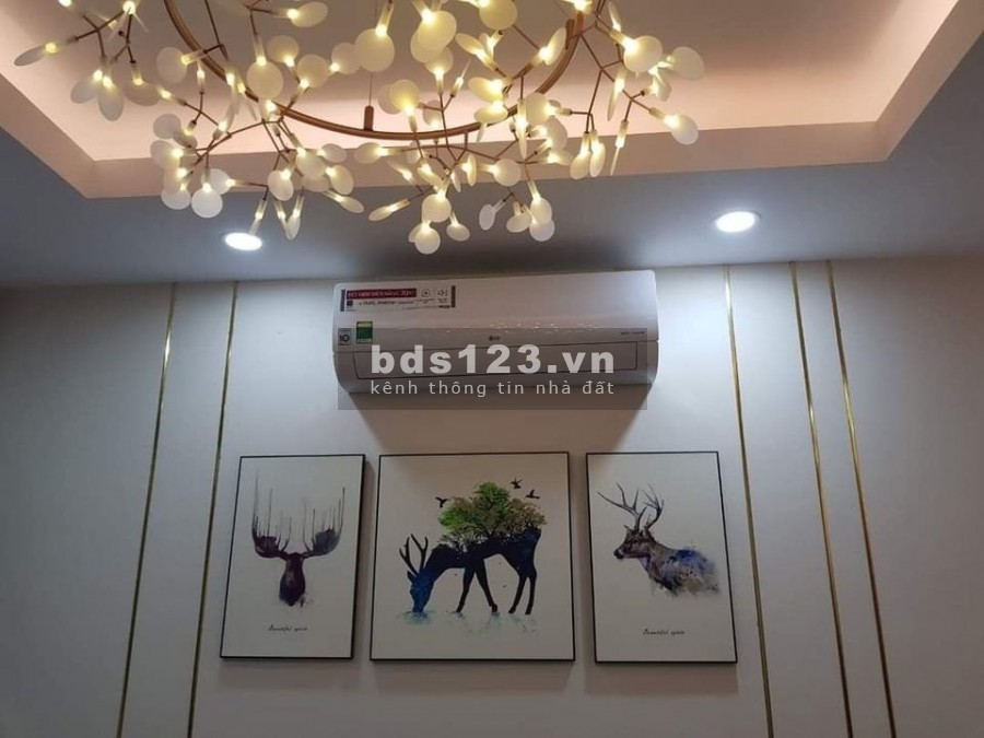 Bán căn 2 phòng ngủ chung cư An Phú, DT 70 m2, giá 1.550 tỷ LH 0888992777