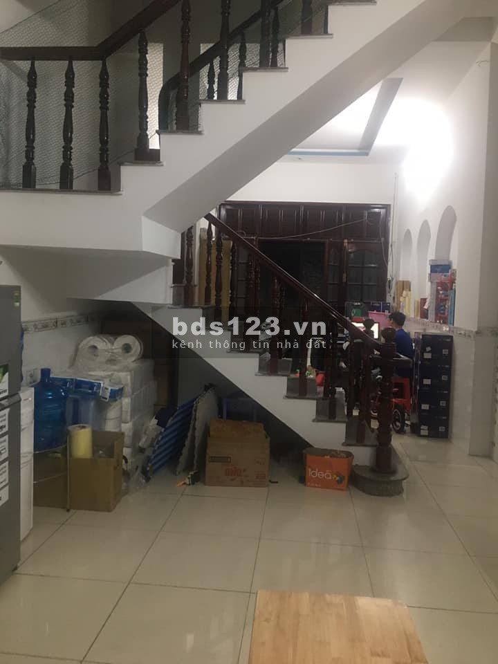 CHỦ bán GẤP nhà HIẾM, MT đường 40 QL13, HBC, Thủ Đức, 4x16m, chỉ 5.5 tỷ, nhà lầu ở ngay sinh lộc phát.