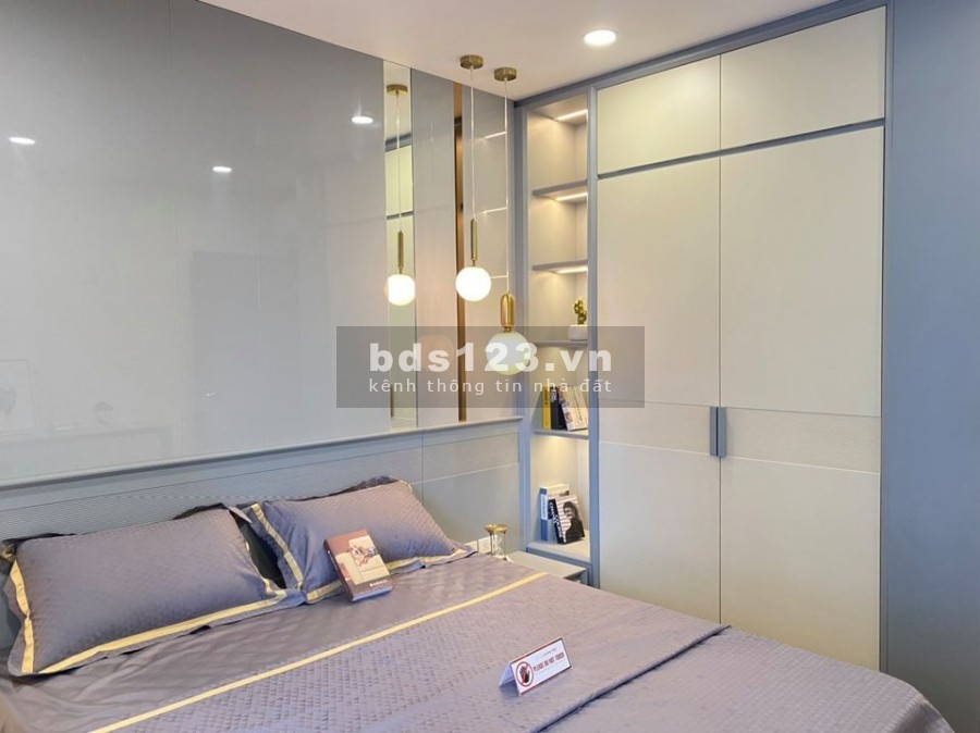 Nhà Bát Khối, tặng Nội Thất, 5Tầng, Dt 30m, Mt 3,5m