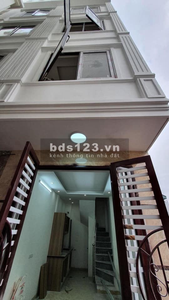 Trương Định, ĐƯỜNG NGÕ ÔTÔ TRÁNH, XE BA GÁC VÀO NHÀ, Nhà mới 2,6 tỷ