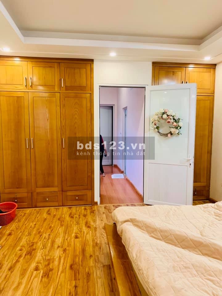 BÁN GẤP NHÀ NGUYỄN NGỌC VŨ MỚI ĐẸP 55M2x5T TẶNG NỘI THẤT, OTO 15M, CỰC HIẾM NHỈNH 4 TỶ
