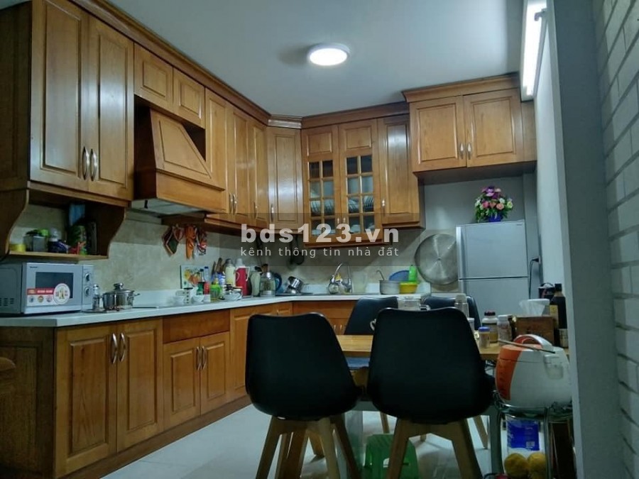 NHÀ NGỌC THỤY HIẾM NHỈNH 3 TỶ 40M2, 7 CHỖ ĐỖ CỬA TẶNG NỘI THẤT XỊN