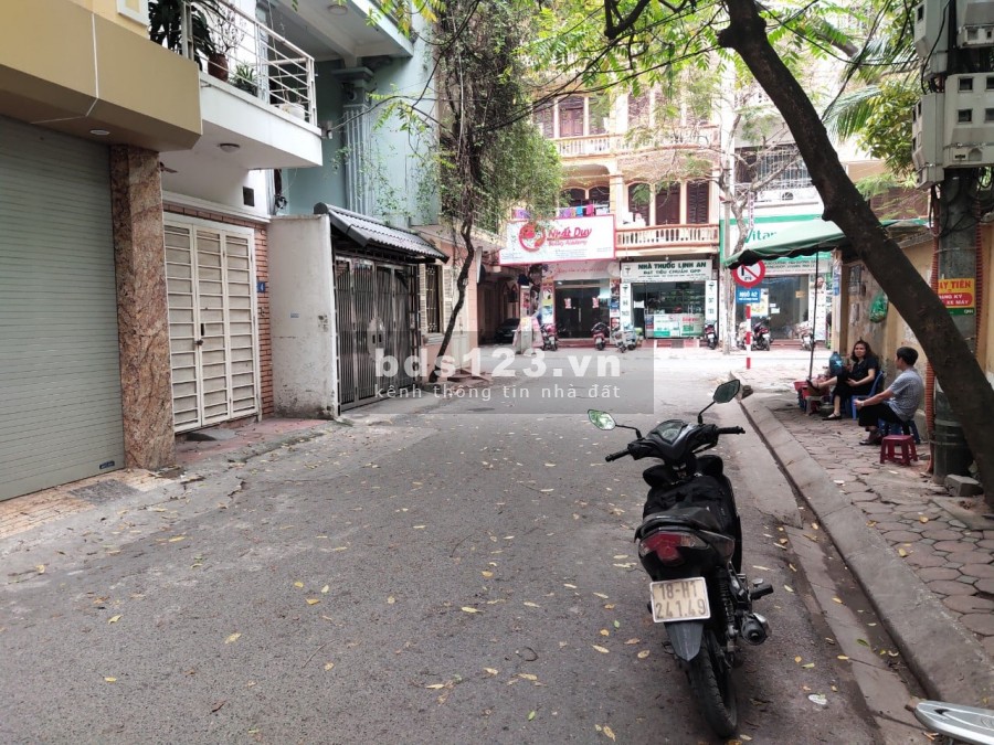 Phân lô, Ôtô Phố Vũ Ngọc Phan, Q. Đống Đa, 65m2x7 tầng, Thang máy.