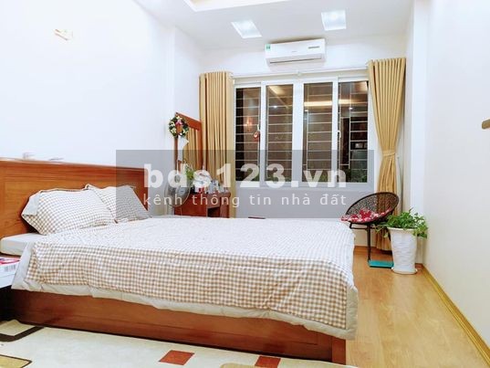 Bán Nhà Ngõ Trương Định, Hoàng Mai, ô tô đỗ cửa, 40m2x5T, nhỉnh 3 tỷ