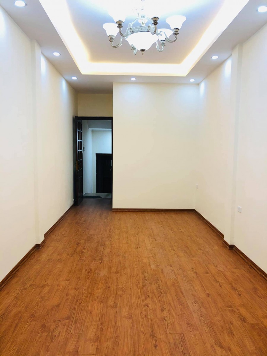 Bán Gấp căn nhà phố Lê Trọng Tấn, phường Khương Mai, Thanh Xuân, 60m2, giá 6.5 tỷ.