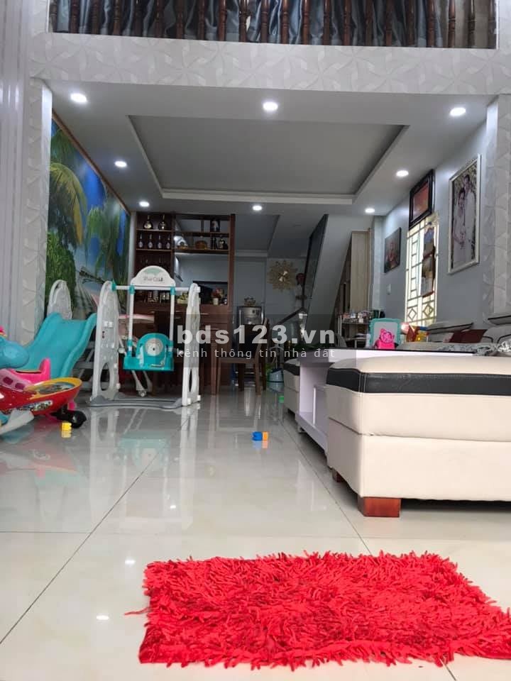 Bán nhà Âu Cơ Tân Sơn Nhì, Tân Phú dt 56m2 chỉ 5.6 Tỷ