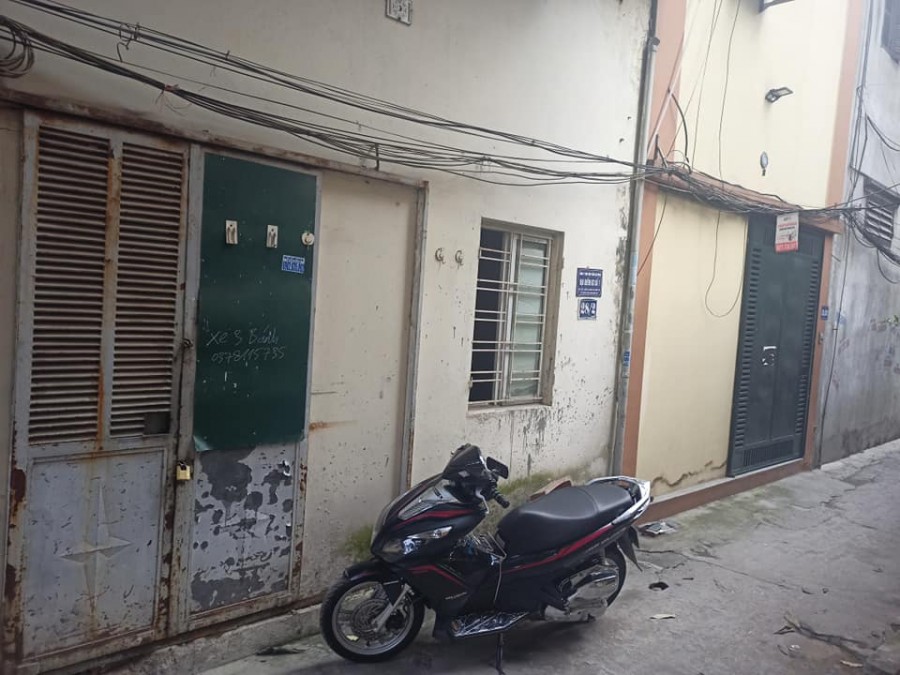 Bán Đất Tặng Nhà Lê Trọng Tấn 35m2, 30m Ra Ô Tô Tránh, Ngõ Rộng Thoáng, Mặt Tiền 4.5m