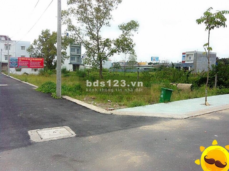 Bán đất 3 mặt tiền thị xã Bình Long giá rẻ