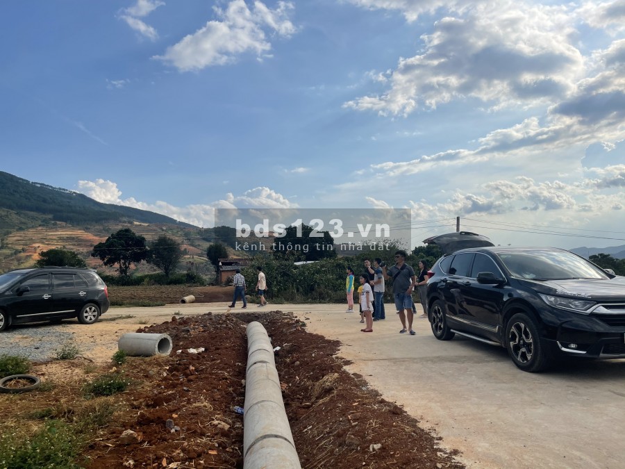 Bán Lô Đất View Đồi Gần Thị Trấn Nam Ban, Chỉ 1.7 Triệu/M2