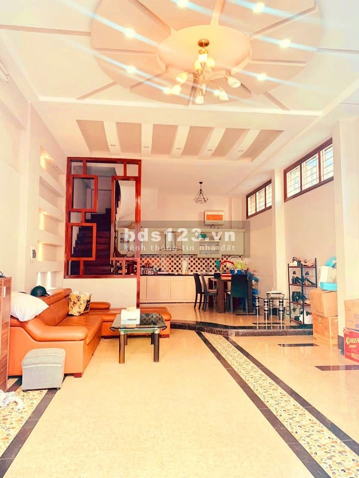 BÁN NHÀ NGÕ 41 ĐÔNG TÁC Ô TÔ ĐỖ CỬA 3 TỶ 8