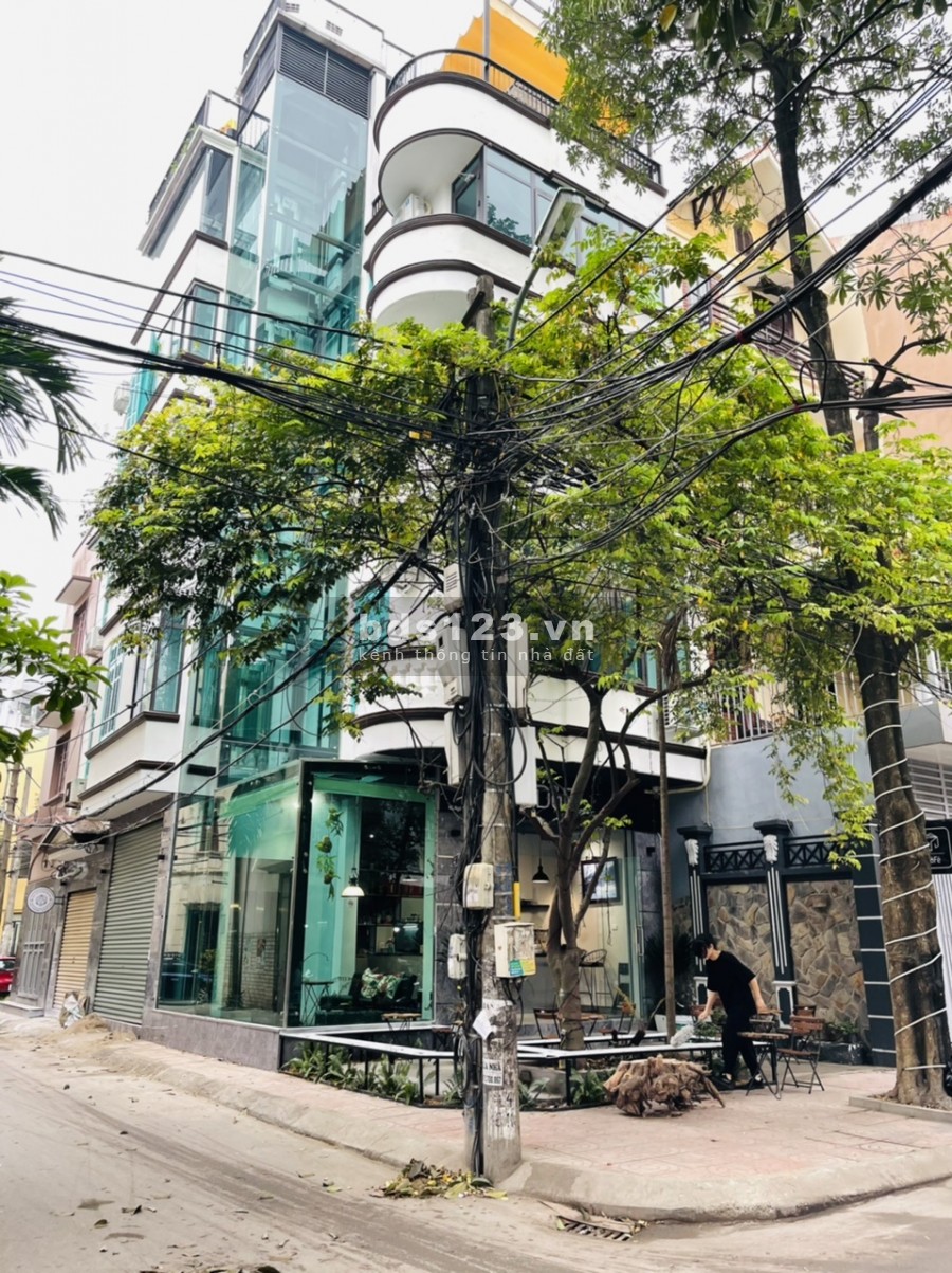 Cho thuê văn phòng số 42, ngõ 178 Giải Phóng, view hồ Phương Liệt