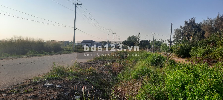 Chính chủ bán gấp 4000m2 Đất đường lớn Tân Bửu, giáp Bình Chánh 2km, giá 4ty800tr.