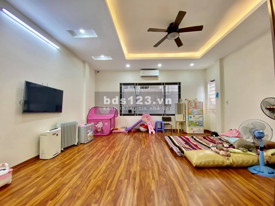 SIÊU PHẨM XÃ ĐÀN 34M2 X 5T, MT 5.1M, LÔ GÓC, ÔTÔ 10M, KINH DOANH, CHỈ 4.8 TỶ.