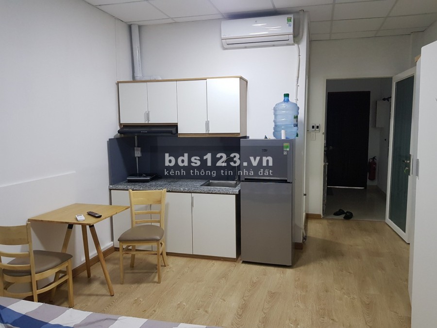 Cho thuê căn hộ mini mới xây full nội thất, 30m2 cạnh sân vận động Hoa Lư, Đài Truyền hình Thành Phố Hồ Chí Minh, Quận 1 giá 6tr/tháng