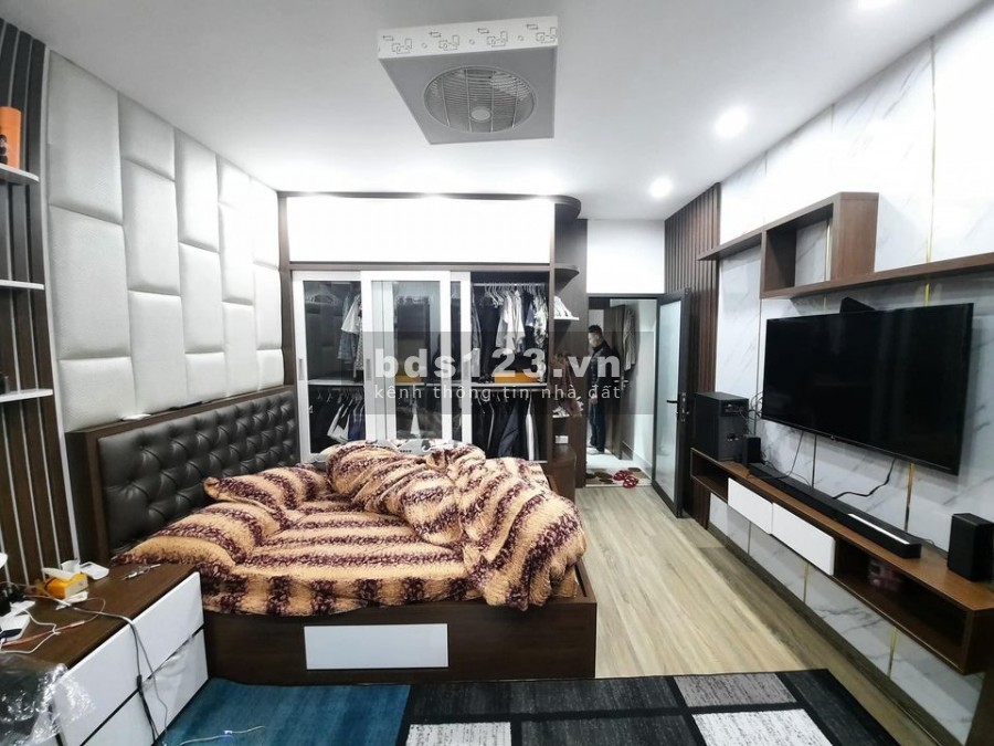 BÁN NHÀ PHỐ DƯƠNG QUẢNG HÀM, 80M2, MT KHỦNG, GIÁ TL NHỈNH 11 TỶ
