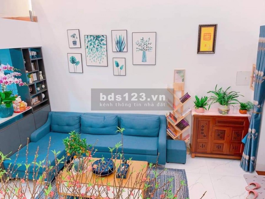 BÁN NHÀ TRONG KHU QUÂN ĐỘI NGUYỄN HOÀNG TÔN, TÂY HỒ 42M2 3Tỷ