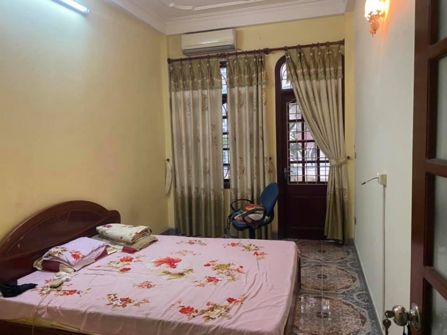 Bán nhà Hoàng Văn Thái, DT60m, 4T, ô tô tránh, Gara, kinh doanh, giá 5.55 tỷ