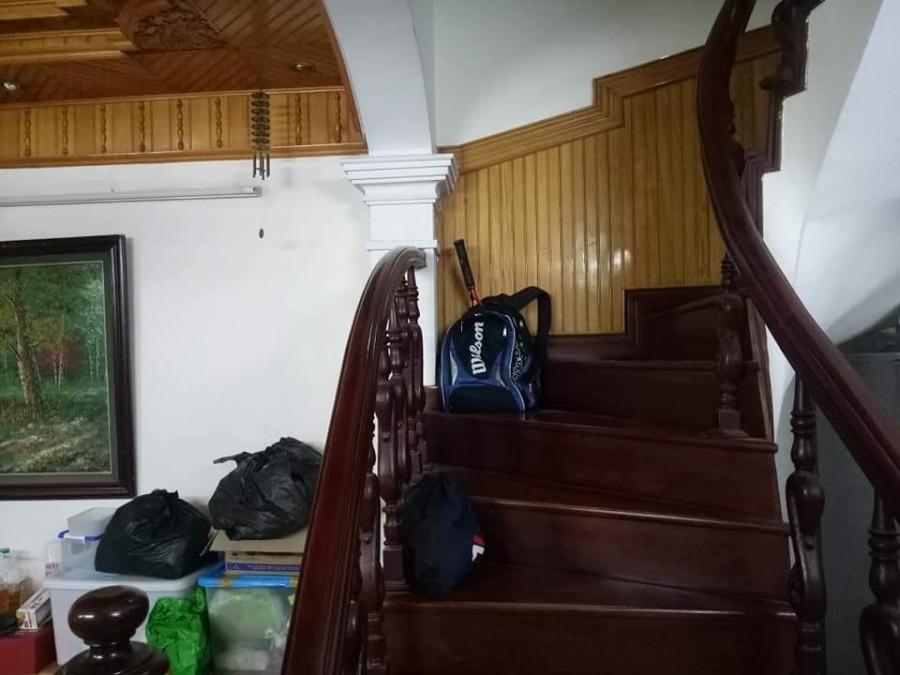 Bán nhà đẹp Xuân Thủy, Cầu Giấy đẹp ở luôn 50m2 4.4 tỷ.