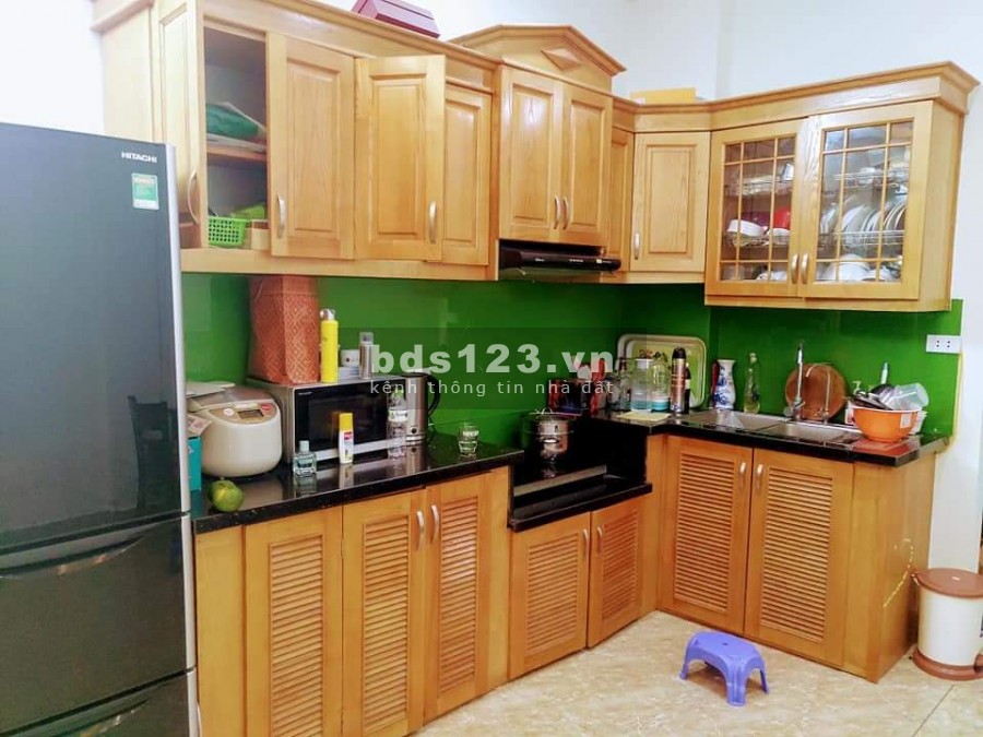 Nhà Phố Nguyễn Khang, Q. Cầu Giấy, 33m2, 6 tầng,mặt tiền 3.7m, Gía 3,9 tỷ full nội thất