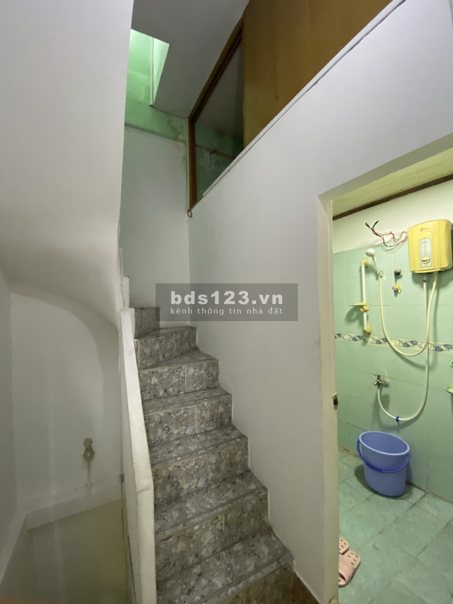 Cho thuê nhà NC Có nội thất HXH tại 137/11 Lê Văn Sỹ P13 Q Phú…