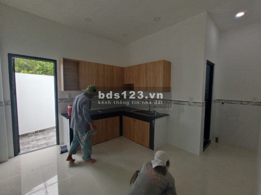 Bán nhà 1 lầu ở Đinh Đức Thiện, cách QL1A 2.9 km, 113m2, Shr