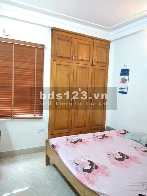 Bán nhà Trương Định, Ở luôn, 45m2, MT4,5m, Giá 2 tỷ 700.