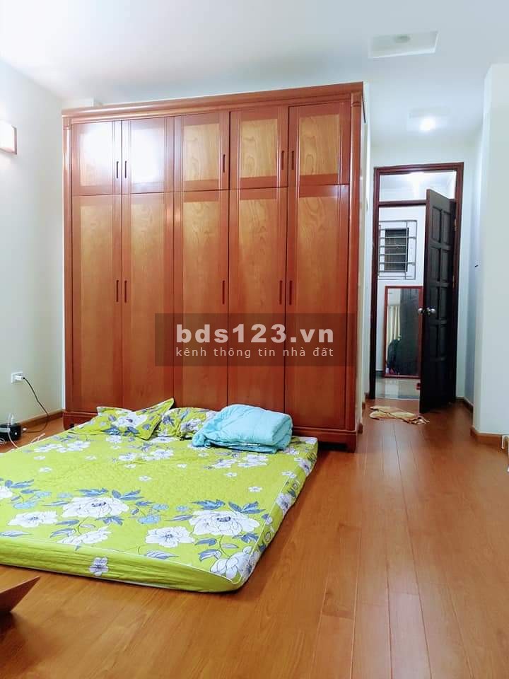Nhà Phố Nguyễn Khang, Q. Cầu Giấy, 33m2, 6 tầng,mặt tiền 3.7m, Gía 3,9 tỷ full nội thất