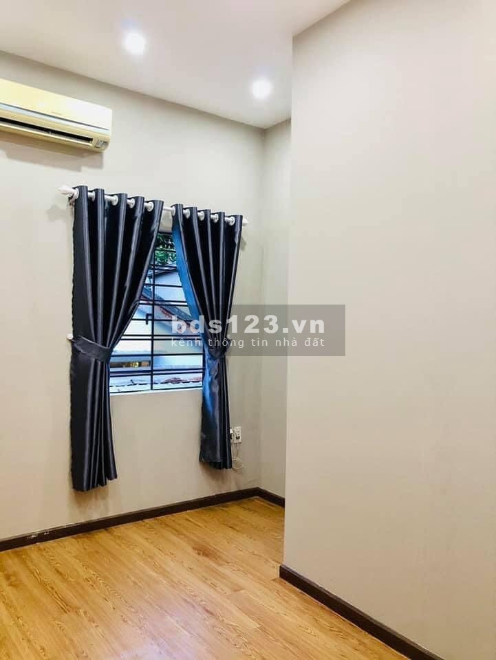 Cần bán nhà 2 tầng trung tâm thành phố kiệt Trưng Nữ Vương, Hải Châu giá rẻ