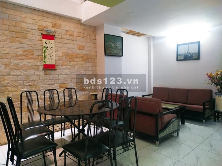 Bán nhà Quận 10 giá rẻ dưới 6 tỷ, 40m2, 4 tầng, 3PN