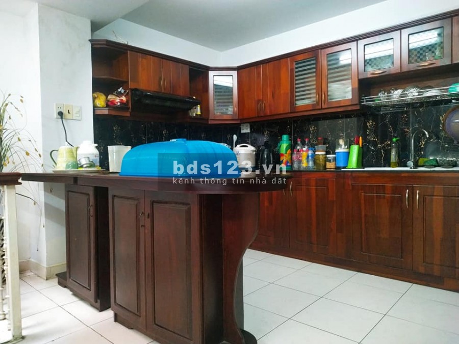 Bán nhà Quận 10 giá rẻ dưới 6 tỷ, 40m2, 4 tầng, 3PN