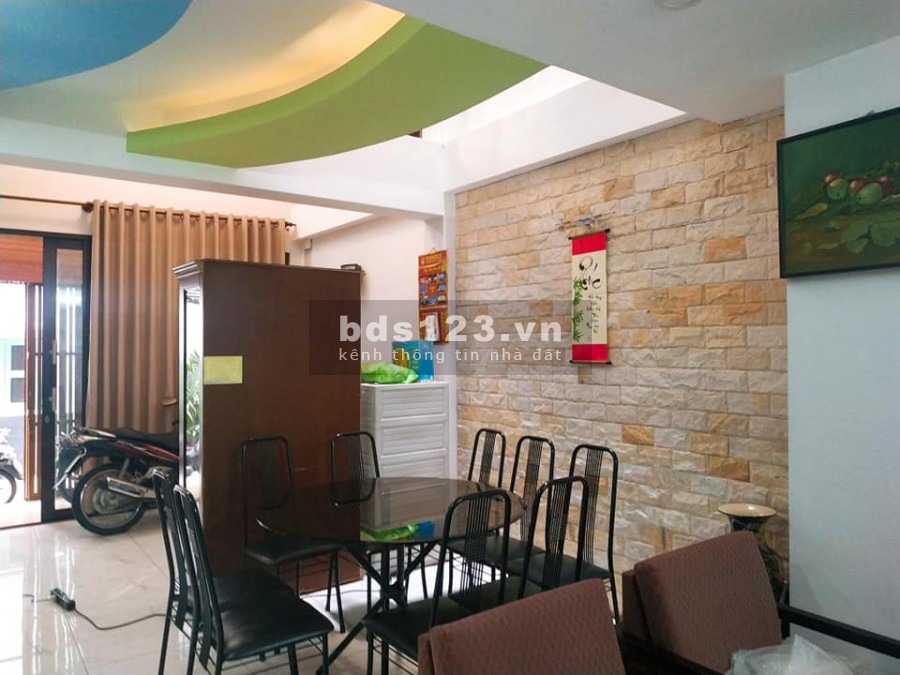 Bán nhà Quận 10 giá rẻ dưới 6 tỷ, 40m2, 4 tầng, 3PN