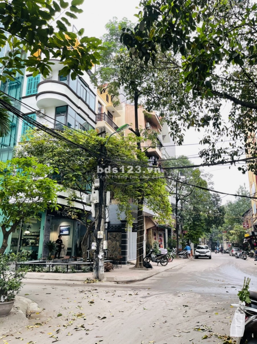 Cho thuê văn phòng số 42, ngõ 178 Giải Phóng, view hồ Phương Liệt