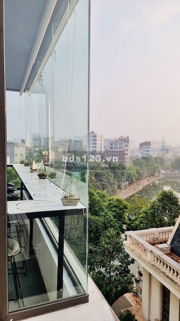 Cho thuê văn phòng số 42, ngõ 178 Giải Phóng, view hồ Phương Liệt