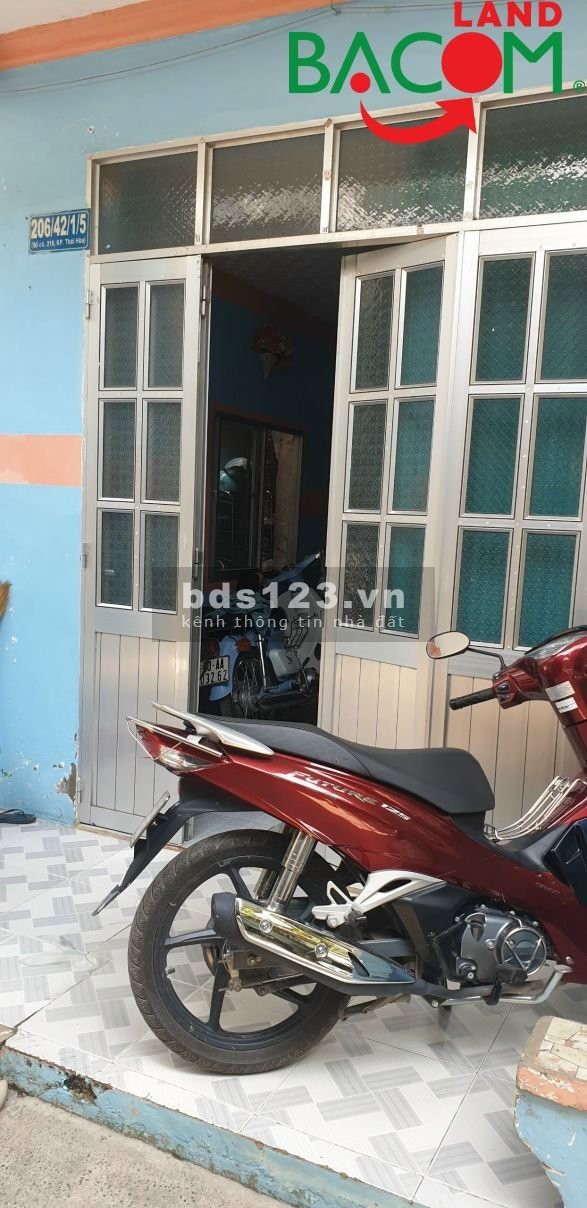 Bán nhà cấp 4 P. Long Bình Tân sổ riêng giá chỉ 880 triệu