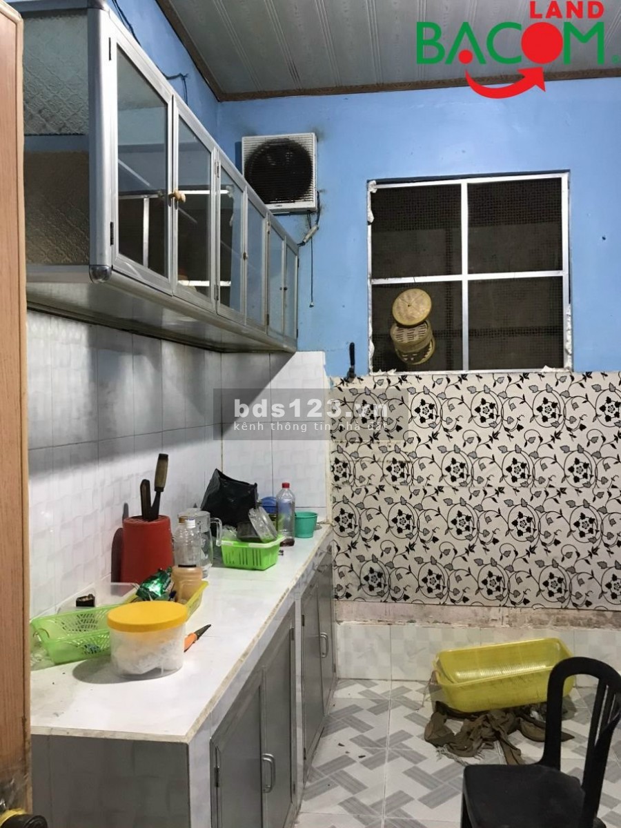 Bán nhà cấp 4 P. Long Bình Tân sổ riêng giá chỉ 880 triệu