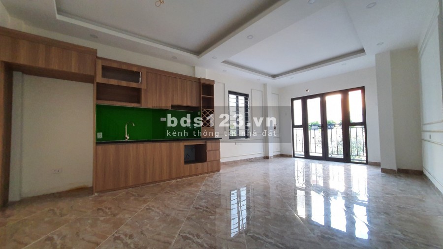 Bán gấp nhà đường 19/5 diện tích 62 m^2 5 tầng, mặt tiền 6m, giá 6,2 tỷ