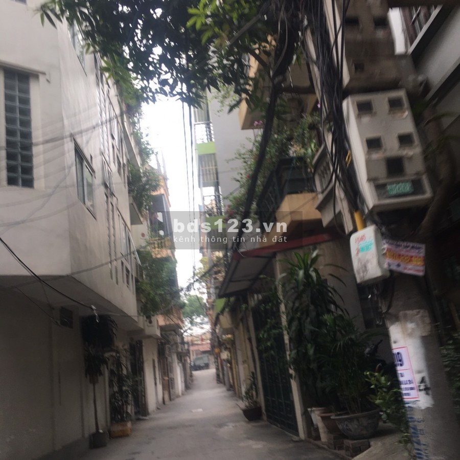 Bán Nhà Nguyễn Hoàng Tôn S=40m2, 5 tầng, mt3 Về quê