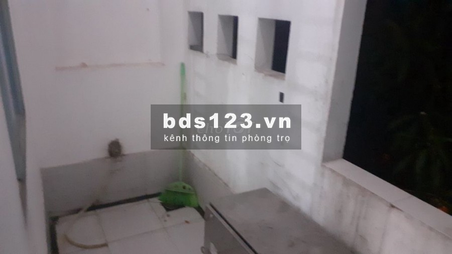 Cho thuê phòng trọ giá rẻ, mặt tiền Hoàng Hoa Thám Tân Binh. Diện tíc >20m