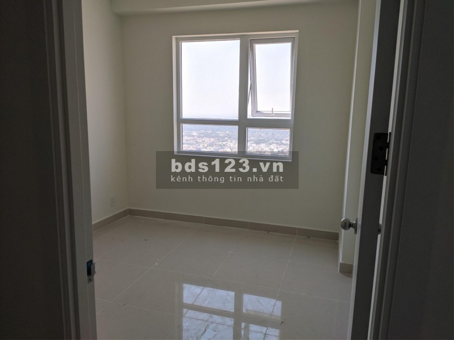 Cần bán căn hộ chung cư Topaz Elite Phoenix 1, Block A , tầng trung 3 phòng ngủ, 2 toilet căn góc đầy gió, diện tích 85,7m2