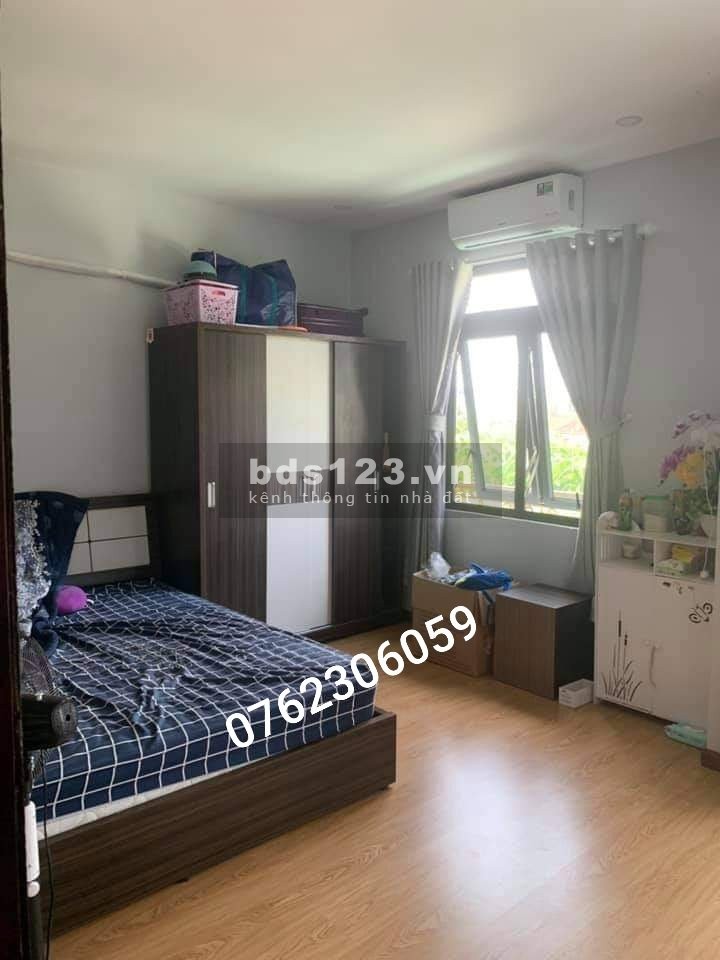 nhà chính chủ Huyện Bình Chánh 120m²